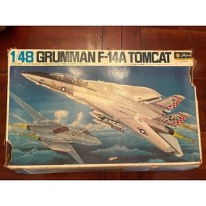 Rare 1978 Grumman F-14A Tomcat Highly‎ Damaged Toy